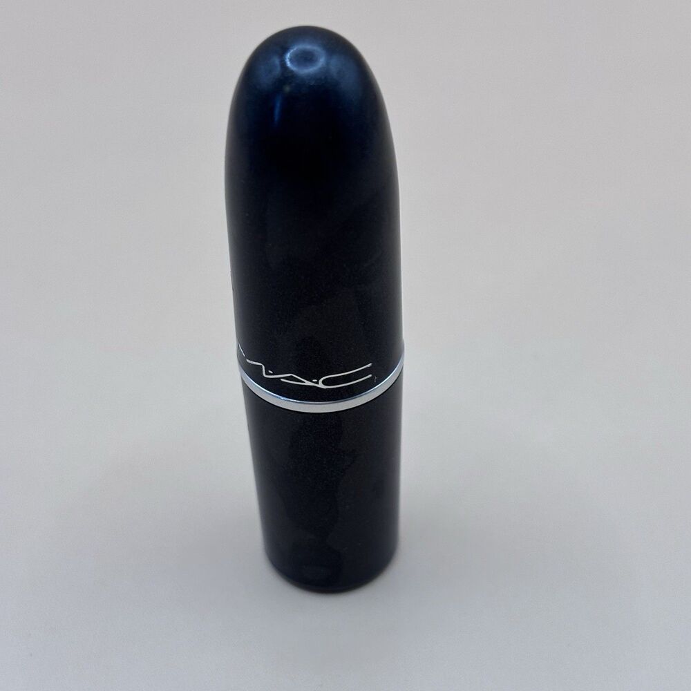 MAC Matte Lipstick 606 Kinda Sexy Pretty Light Brown Nude Matte Discontinued 3gr